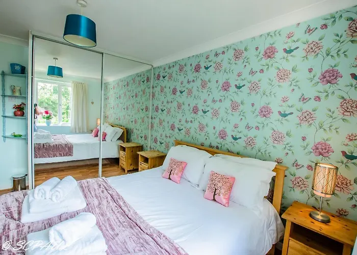 Apple Perch 2Br Flat - Free Parking